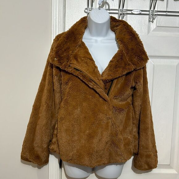 Patagonia Pelage Fleece Asymmetrical Oversize Jacket size S - Picture 2 of 10